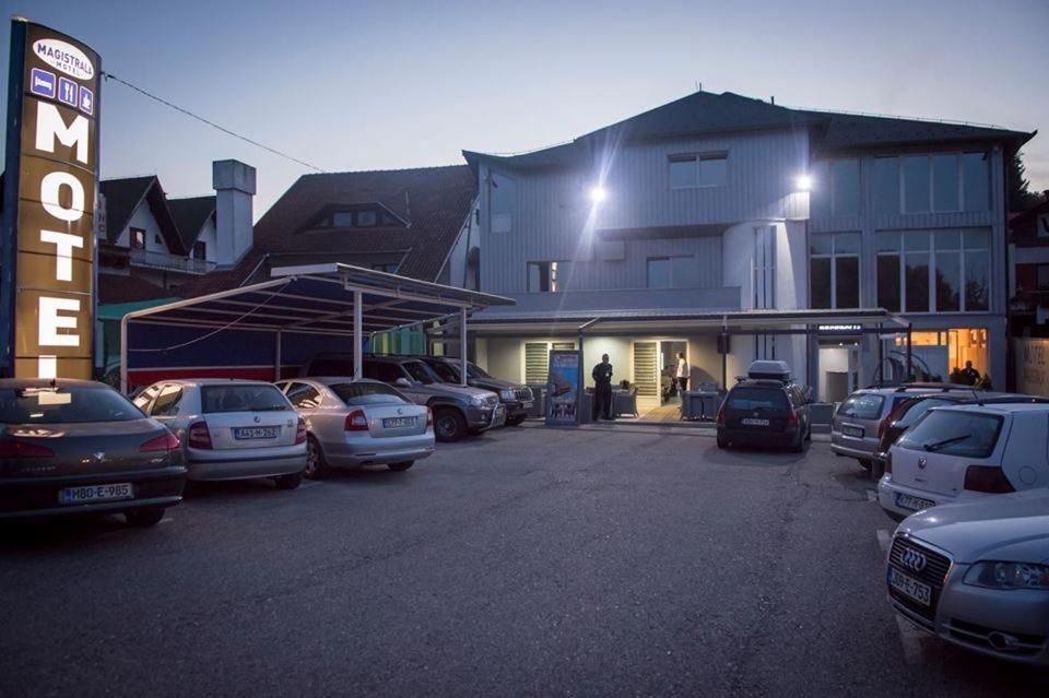 Motel Magistrala Doboj Kültér fotó